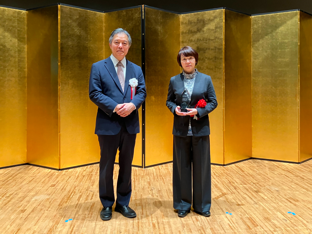 写真　新宿区「ワーク・ライフ・バランス特別賞」表彰